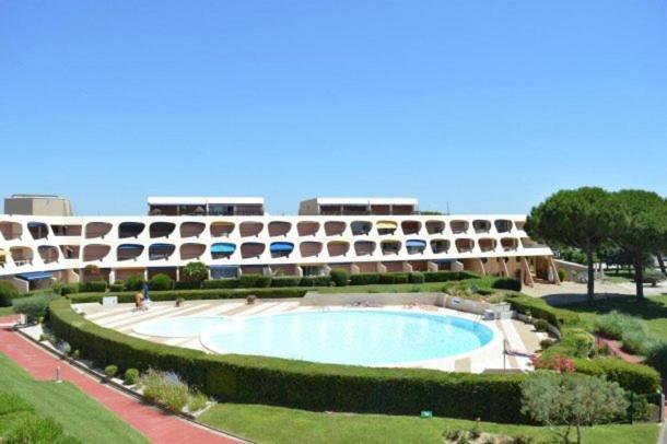 As20085 - Studio Spacieux Avec Piscine Et Parking Commun Le Grau-du-Roi Exterior photo
